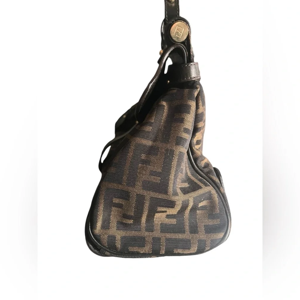 Vintage Fendi Magic Bag - Picture 13 of 16